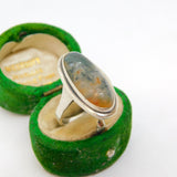 .835 Grade Silver Cabochon Cut Moss Agate Set Signet Ring Vintage c1970