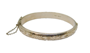 Sterling Silver Floral Pattern Hinged Bangle Bracelet Vintage 1980 London