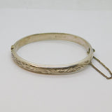 Sterling Silver Floral Pattern Hinged Bangle Bracelet Vintage 1966 Birmingham