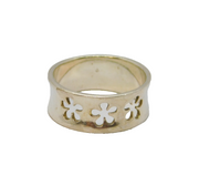 Sterling Silver Triple Cut Out Flowers Dress Band Ring Modern c2000 Size R