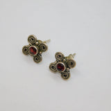 Pair of Sterling Silver Swirly Pattern Garnet Set Stud Earrings Vintage c1970