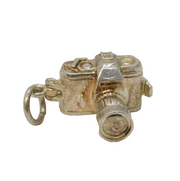 Sterling Silver Opening Couple in the Camera Charm Pendant Vintage c1970