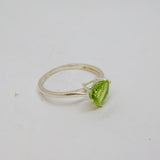 Sterling Silver Peridot Solitaire Dress Band Ring Modern c2000 Size M