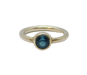 Sterling Silver Dark Blue Crystal Studio Style Band Ring Vintage c1970 Size N