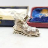 Large Family Old Mother Hubbard In The Shoe Opening Charm Vintage 1975