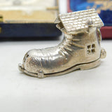Large Family Old Mother Hubbard In The Shoe Opening Charm Vintage 1975