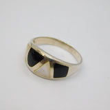 Sterling Silver Black Enamel & Mother Of Pearl Ring Vintage c1970 Size L 1/2