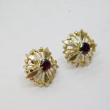 Pair of Sterling Silver Round Garnet Set Flower Stud Earrings Vintage c1970