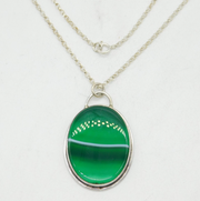 Sterling Silver & Banded Green Agate Drop Pendant Necklace Vintage c1970