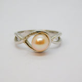 Sterling Silver Peach Pearl Patterned Swirl Dress Ring Vintage c1970 Size N