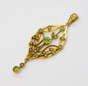 Edwardian 9ct Gold, Peridot & Seed Pearl Lavalier Drop Pendant Antique c1910