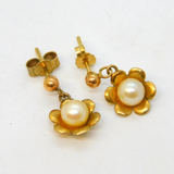 9ct Yellow Gold & Pearl Set Floral Stud Earrings Vintage c1970s