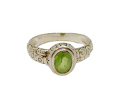 Sterling Silver Faceted Peridot Patterned Band Dress Ring Modern c1990 Size O