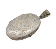 Sterling Silver Floral Pattern Locket Pendant Vintage c1970s