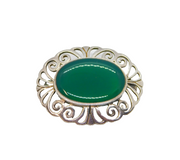 Sterling Silver Green Hardstone Oval Patterned Edge Brooch Pin Vintage c1990
