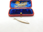 Sterling Silver & Mother Of Pearl Feathered Drop Pendant Vintage c1970