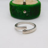 Sterling Silver Spinel Set Crossover Ring Vintage c1970 Size N 1/2 UK