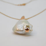 Rose-Gold On Sterling Silver White Baroque Pearl Pendant Necklace Modern c2000