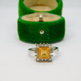 Sterling Silver Yellow & Clear Crystal Dress Ring Vintage c1970 Size L 1/2