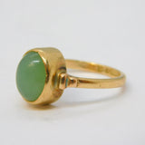 9ct Yellow Gold & Cabochon Green Jade or Aventurine Dress Ring Vintage