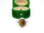 Sterling Silver Tigers Eye Cabochon Oval Ring Vintage c1970 Size N
