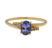 10ct Yellow Gold, Oval-Cut Amethyst & Diamond Dress Ring Vintage c1990