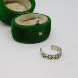 Sterling Silver Pretty Flower Stamp Design Toe Ring Vintage c1970 Size G 1/2