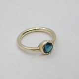 Sterling Silver Dark Blue Crystal Studio Style Band Ring Vintage c1970 Size N