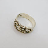 Sterling Silver Swirly Pattern Graduating Band Studio Ring Vintage c1970 Size M