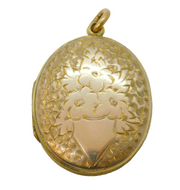 Victorian Gold Plated Floral Pattern Sweetheart Locket Antique c1880s