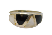 Sterling Silver Black Enamel & Mother Of Pearl Ring Vintage c1970 Size L 1/2