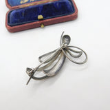 Sterling Silver Textured Form Pearl Set Floral Brooch Pin Vintage c1960