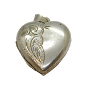 Sterling Silver Patterned Front Heart Locket Charm Pendant Vintage c1970