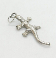 Sterling Silver Crawling Lizard Charm Pendant Vintage c1970