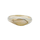 Sterling Silver Ellipse Mother Of Pearl Studio Ring Vintage c1970 Size R 1/2