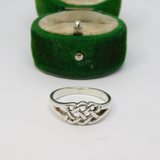 Sterling Silver Celtic Knot Style Ring Vintage c1970 Size O