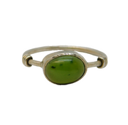 Sterling Silver & Cabochon Green Jade Set Dress Ring Vintage c1970s