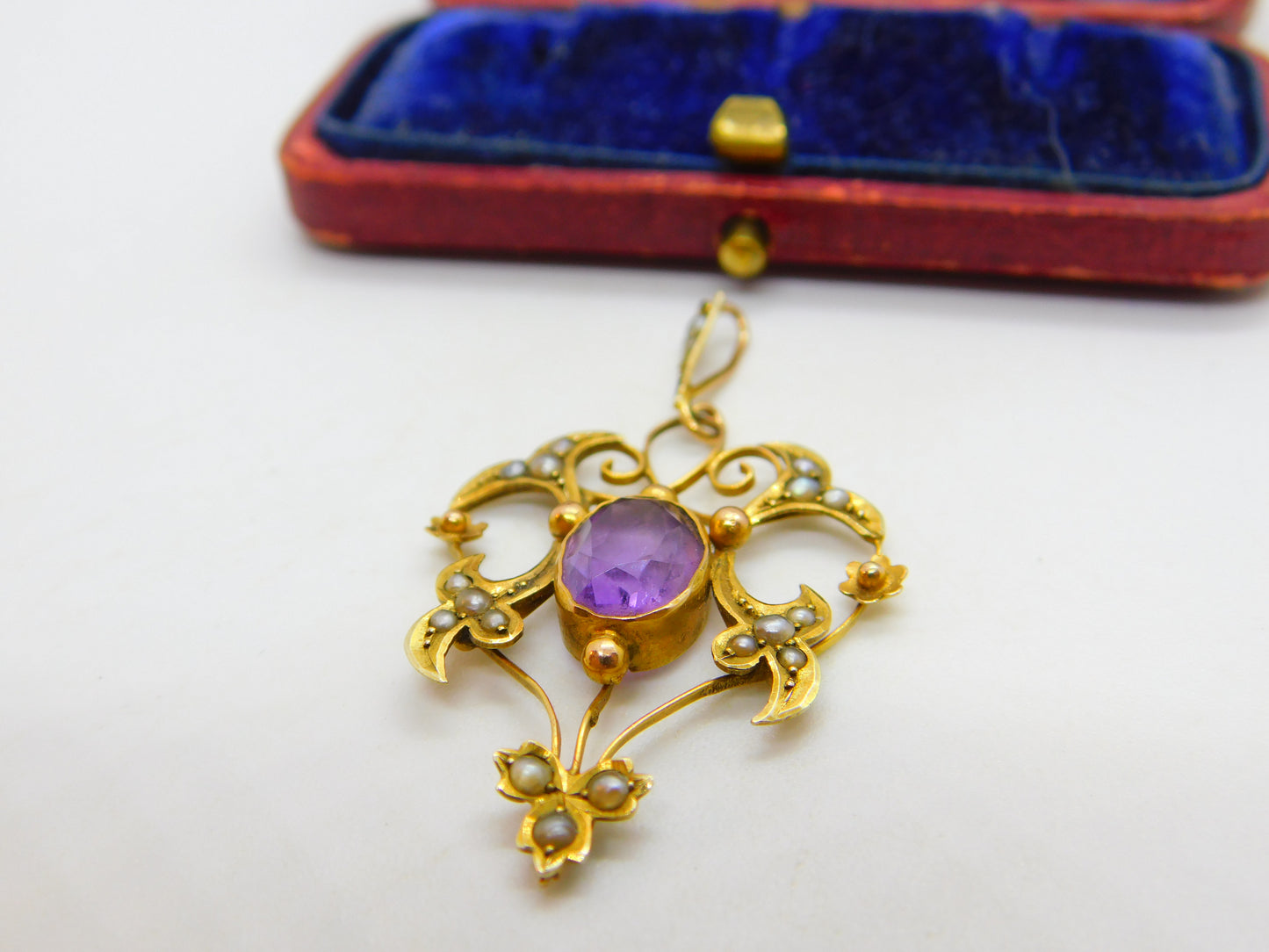 Amethyst, Seed Pearl 9ct Yellow Gold Dangling Pendant Lavalier Antique Victorian