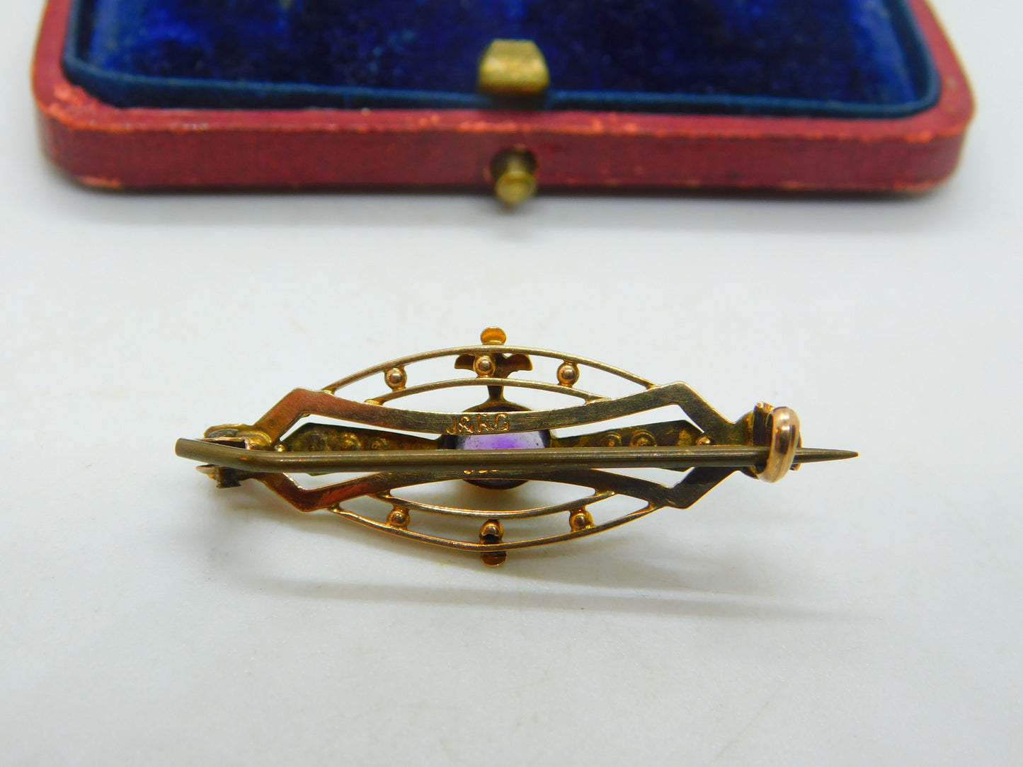 Edwardian 9ct Yellow Gold, Amethyst & Seed Pearl Sweetheart Brooch Antique c1910