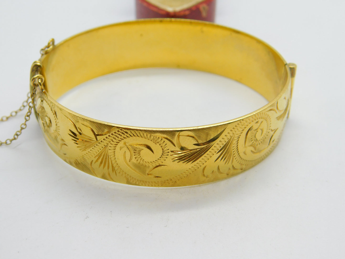 Victorian Style 9ct Yellow Gold on Metal Core Floral Bangle Bracelet Antique