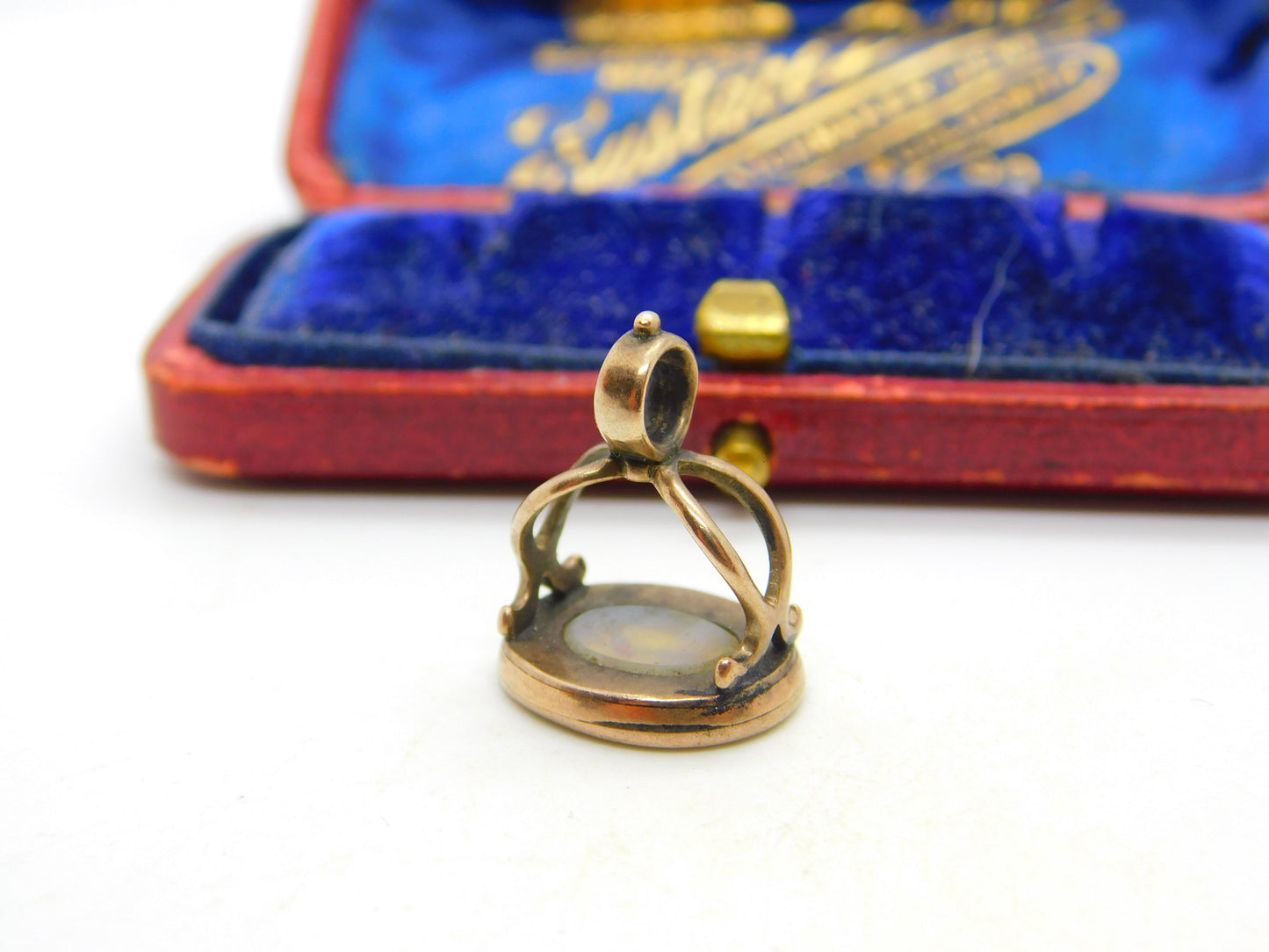 Running Fox Intaglio Seal 9ct Gold Cased Fob Pendant Antique Georgian c182