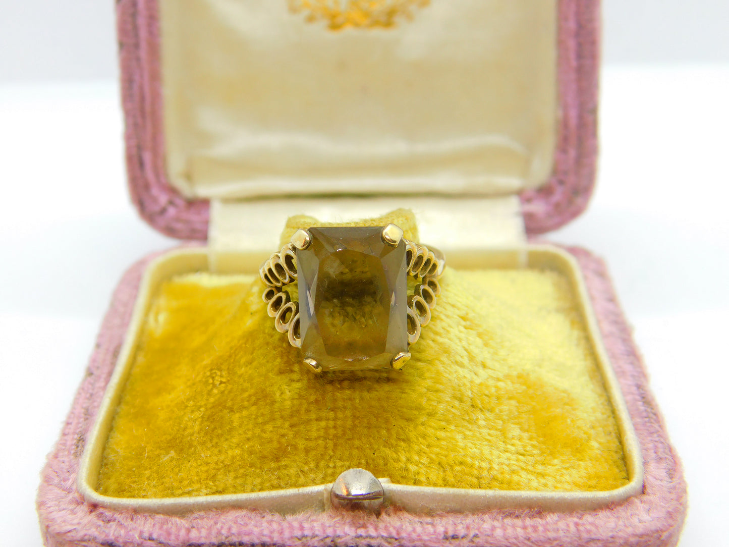 9ct Yellow Gold & Modernist Bubble Shoulder Emerald Cut Citrine Ring 1977