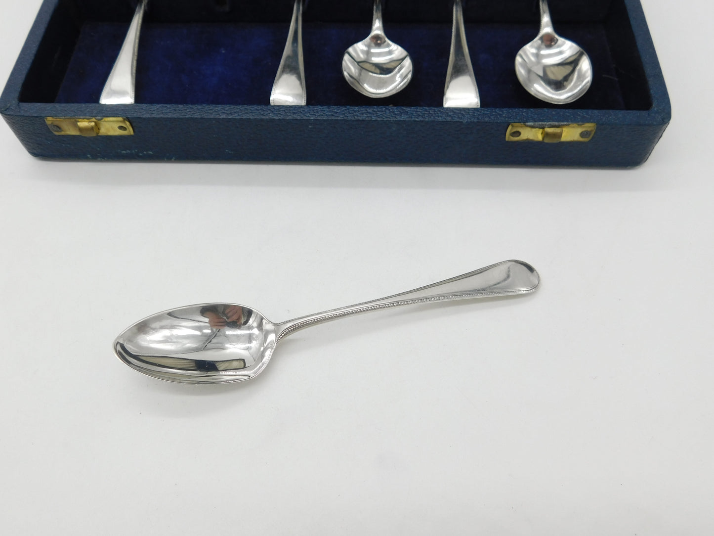 Scottish Georgian Set of Sterling Silver Dotted Edge Teaspoons 1821 Edinburgh