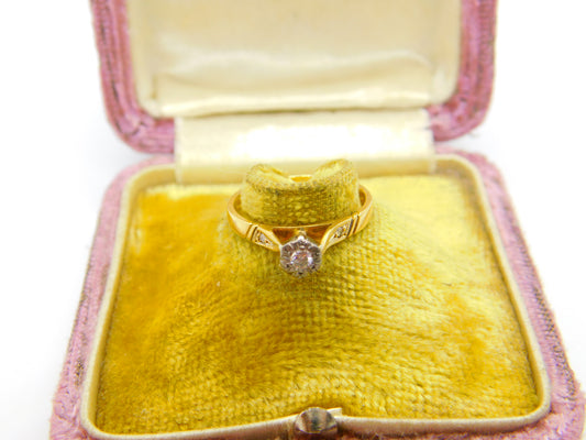 Solitaire 0.1ct Diamond 18ct Yellow Gold Ring Antique Art Deco c1920