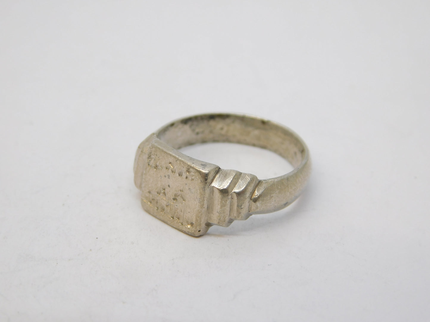 WWII-era Sterling Silver 'Tunis' North Africa Souvenir Ring Antique c1942