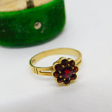 14ct Yellow Gold Bohemian Garnet Floral Cluster Ring Vintage c1970