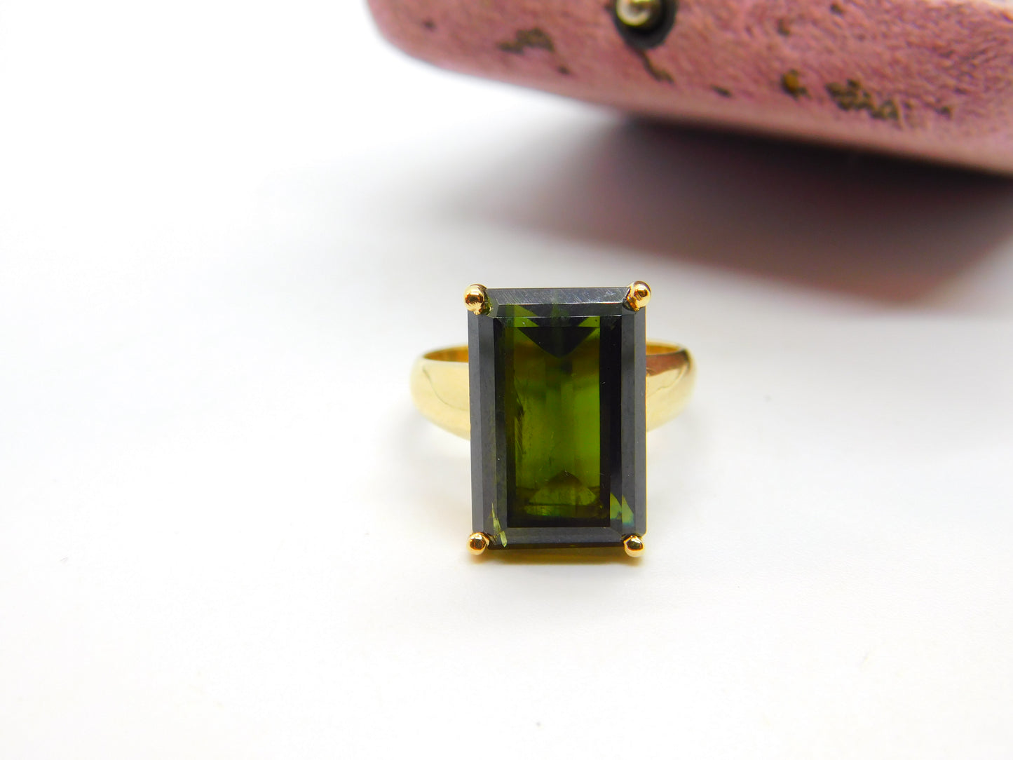 18ct Yellow Gold Baguette Cut Natural Green Tourmaline Cocktail Ring Vintage