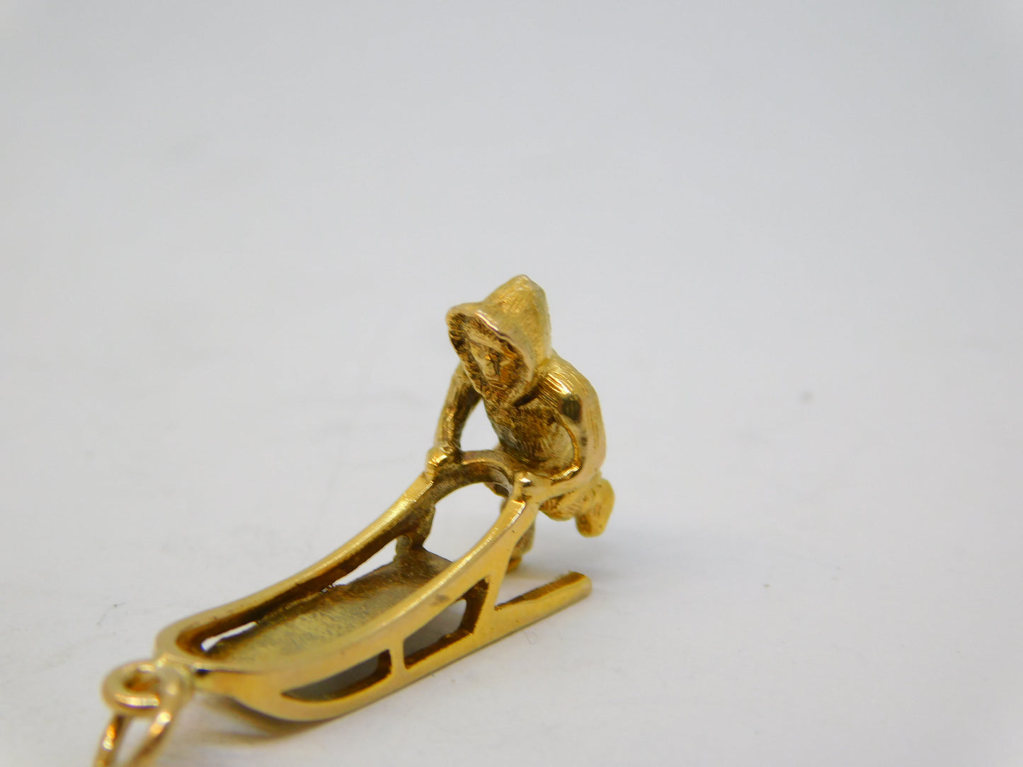 10ct Yellow Gold Eskimo Inuit with Dog Sled Charm Pendant Vintage c1970