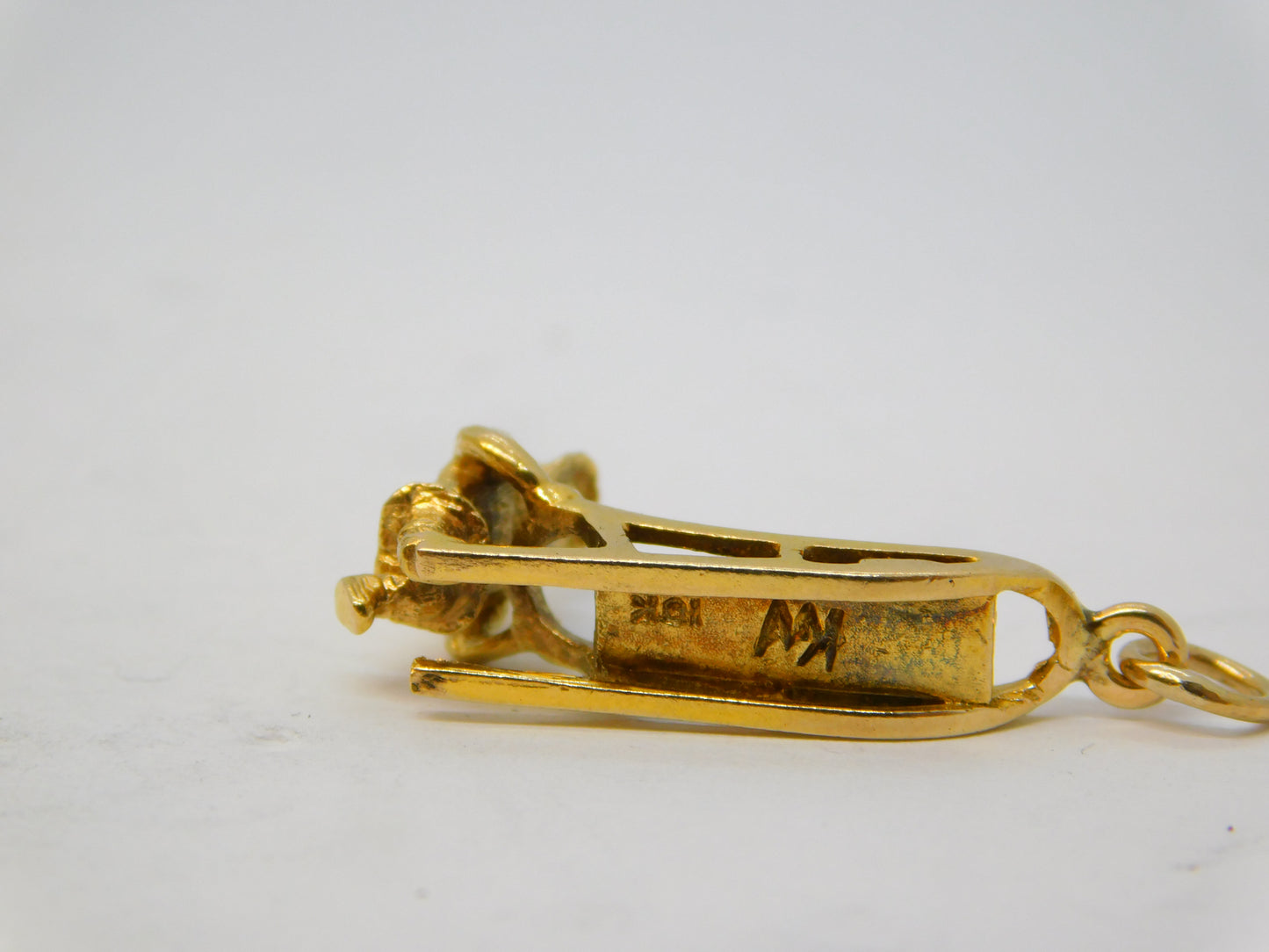 10ct Yellow Gold Eskimo Inuit with Dog Sled Charm Pendant Vintage c1970