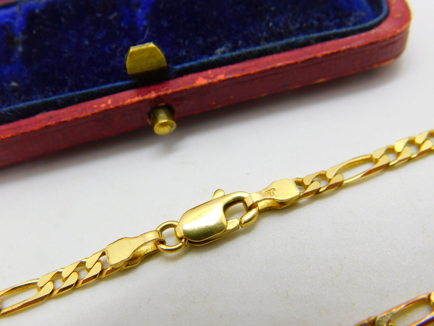 Italian 9ct Yellow Gold Figaro Link Chain Necklace 24" Length Vintage c1970